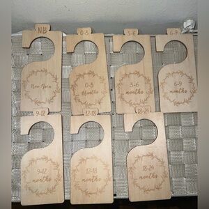 Natural Wooden Closet Dividers for Baby Clothes
